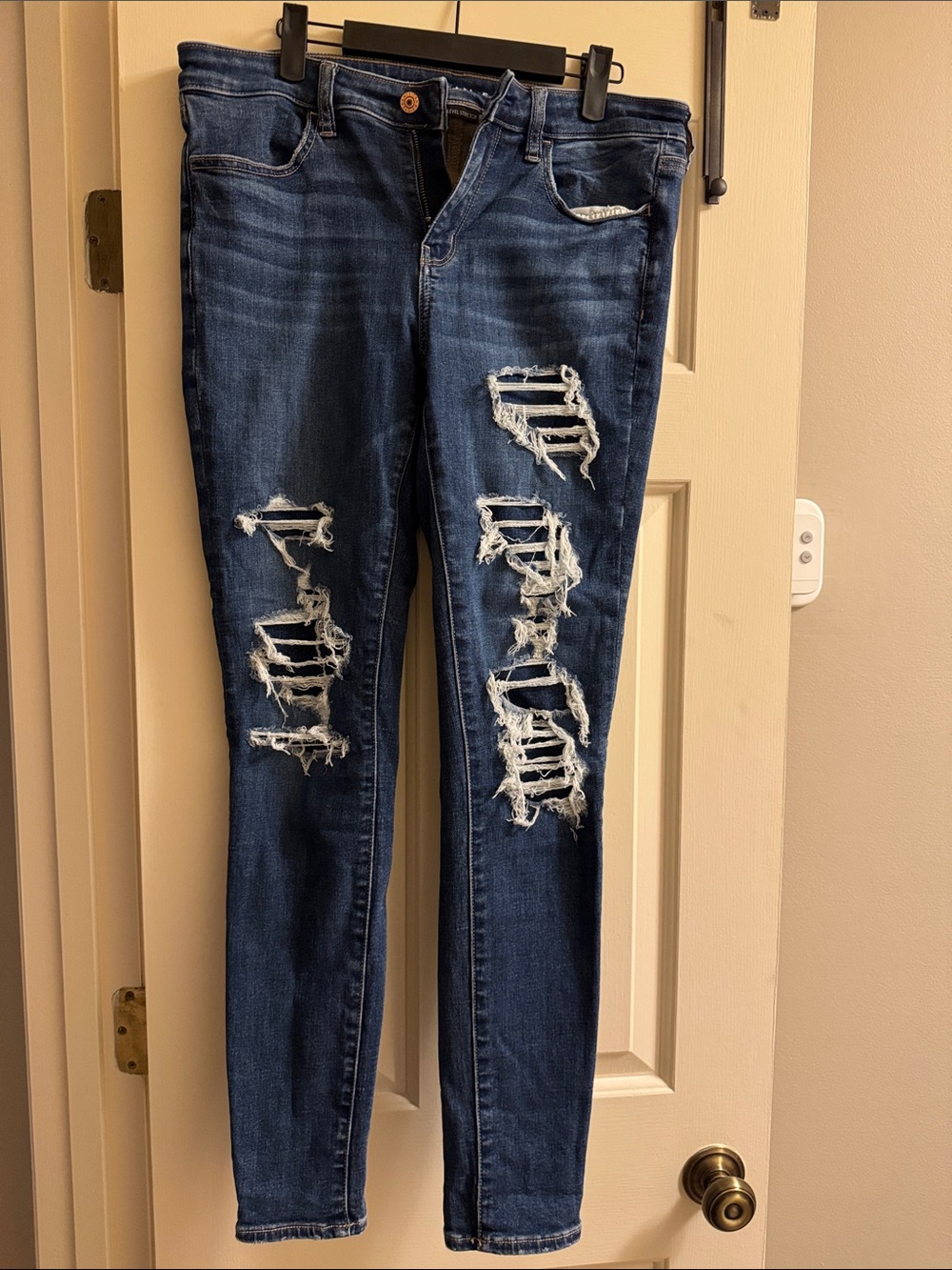 American Eagle Outfitters Dark Blue Distressed Skinny Jeans